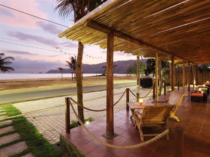 Puri Rinjani Bungalows & Hostel Kuta  Exterior photo