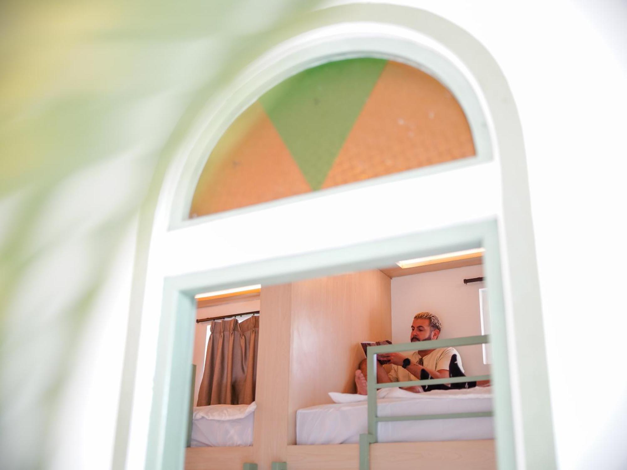 Puri Rinjani Bungalows & Hostel Kuta  Exterior photo