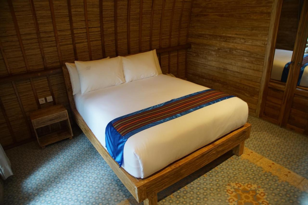 Puri Rinjani Bungalows & Hostel Kuta  Exterior photo